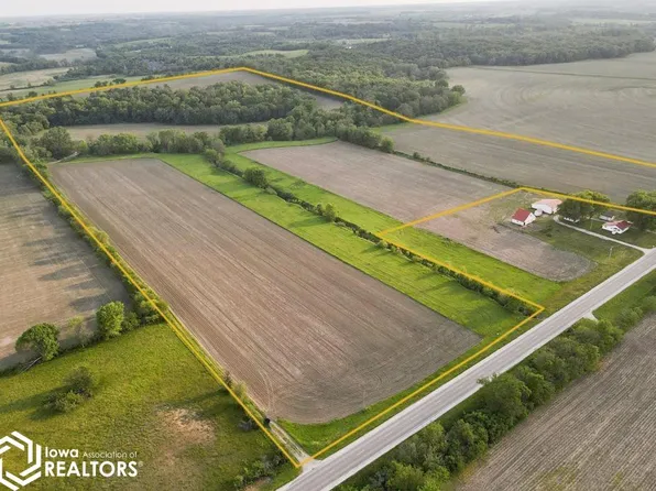 1636 310th St, Eddyville, IA 52553