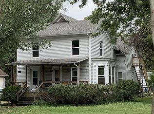 116 NW 6th Ave, Galva, IL 61434