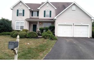 18 Bryan Cir, Bear, DE 19701