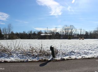 Old Highway 63, Speedwell, TN 37870