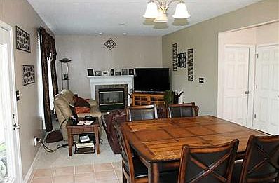 Breakfast Area/Room.