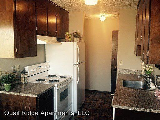 5th image of 1201 River Dr APT 11