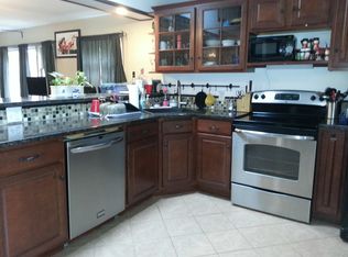 687 N Main St, West Bridgewater, MA 02379