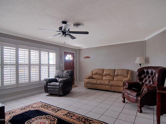 3rd image of 206 Terry St