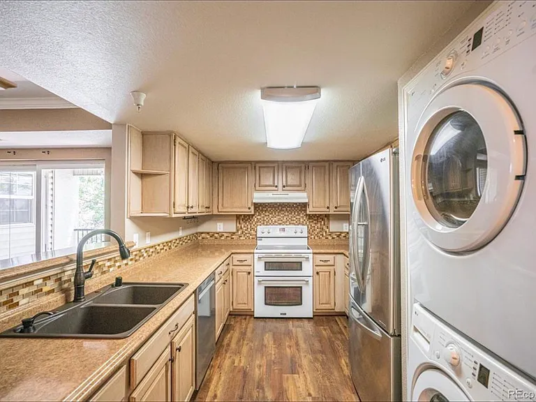 12208 W Dorado Pl #207 — Photo 2