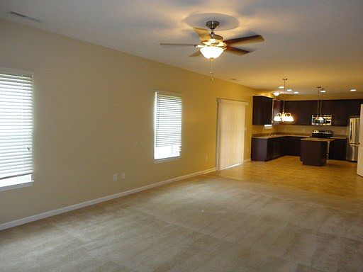 5th image of 9711 Brooks Dr