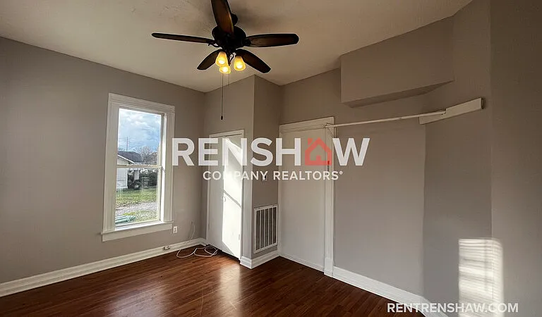 1817 Edward Ave — Photo 4