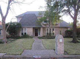 7710 Creek Glen Dr, Houston, TX 77095