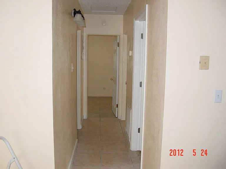 2805 Paine Ln — Photo 5