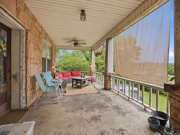 5th image of 709 Signal Mountain Blvd