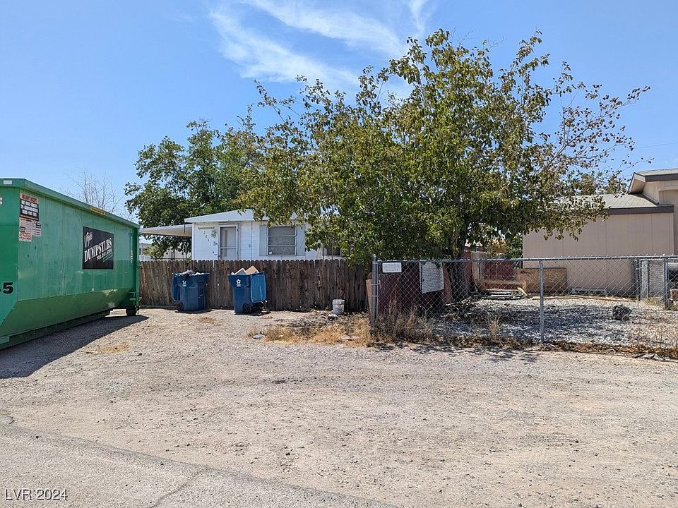 2nd image of 2241 Glenwood Ln