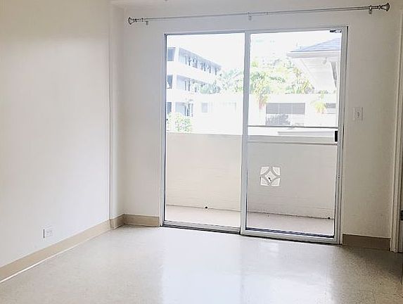 3rd image of 444 Kuamoo St APT 204