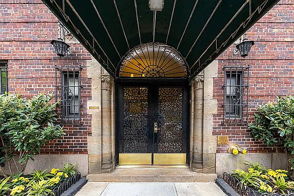 1st image of 400 E 59th St #13EA