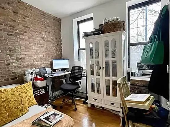 5th image of 325 E 10th St #3FA