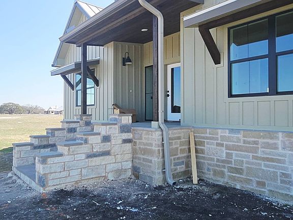 5th image of 109 Ogle Ct #109