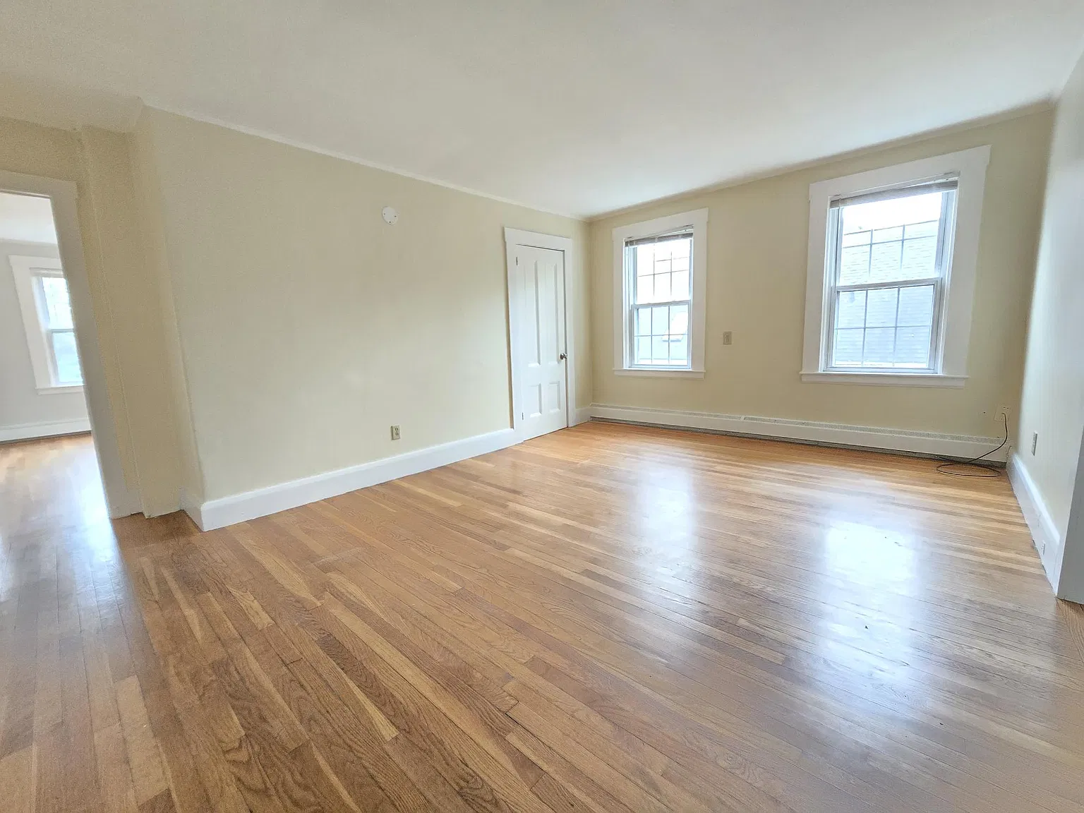 186 Beach Street - 3 — Photo 4