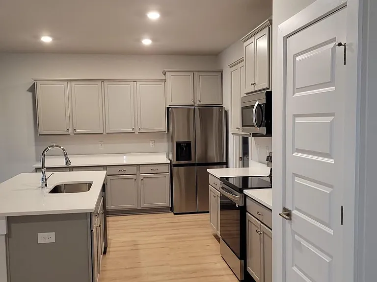 117 Clift Farm Dr #117 — Photo 11
