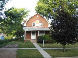 959 Colorado Ave SW, Huron, SD 57350