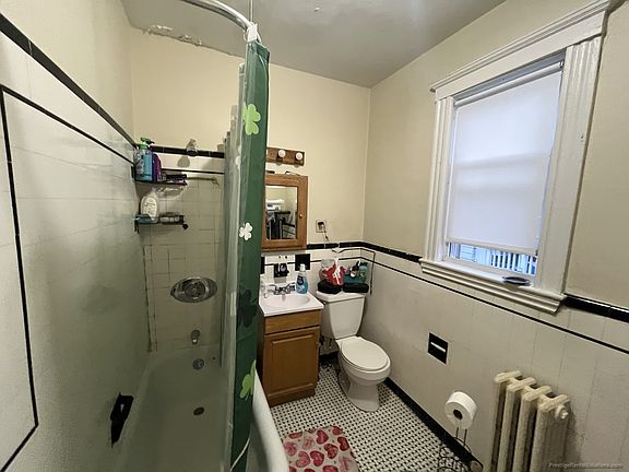 5th image of 1138 River St #2R