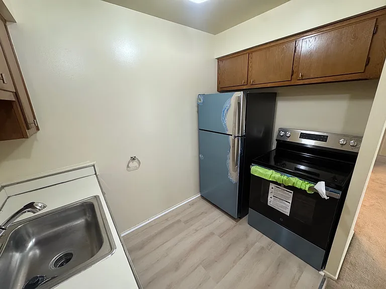 3410 Fairmont Rd — Photo 2