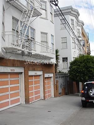 2nd image of 536 14th St APT 4