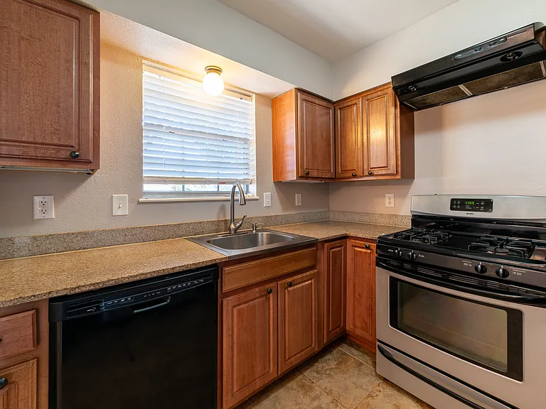 2709 Forest Grove Dr #2709 — Photo 15