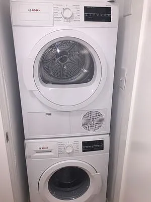 Rented by Arena Real Estate | media 14