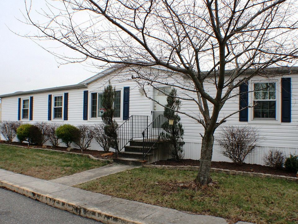 Front View of Property