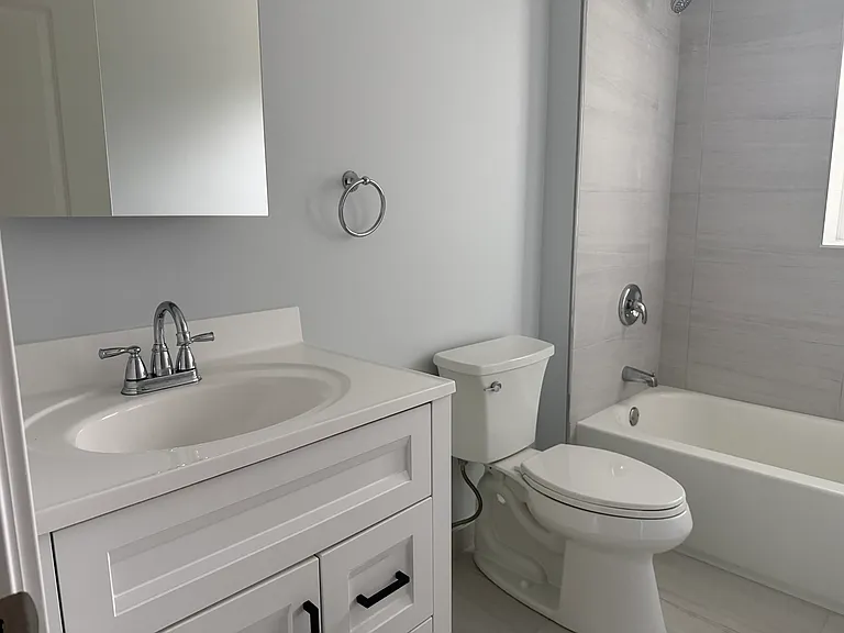 1014-16 S Humphrey Ave #1N — Photo 9