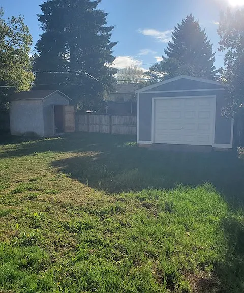 680 Moonlite Dr — Photo 2