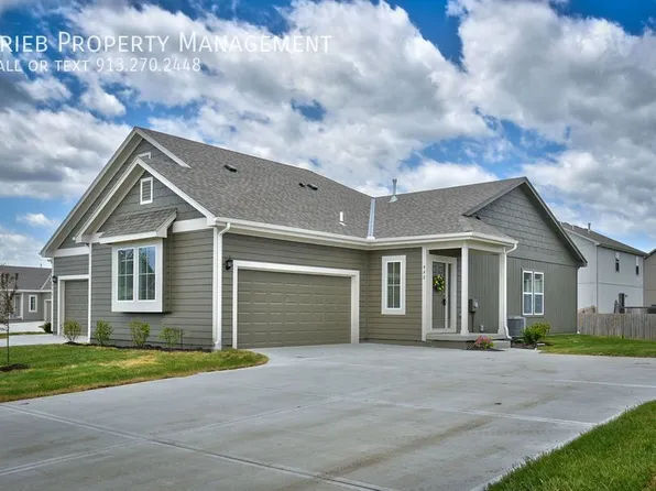 584 S Poplar St, Gardner, KS 66030