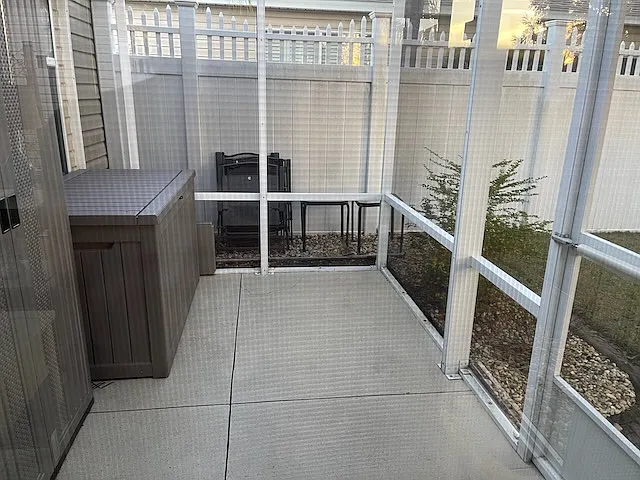 1468 Rosedale Way — Photo 34