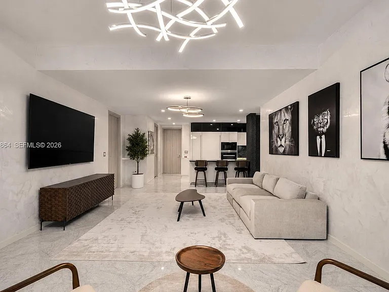 1000 Brickell Plz #Penthouse 5203 — Photo 5