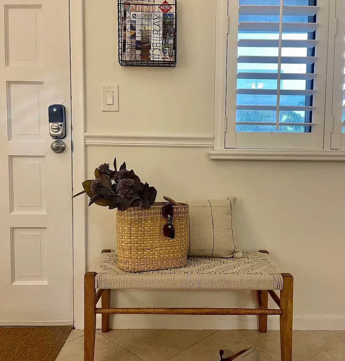 2 bed, 2.0 bath, 975 sqft, $8,850 — Photo 2