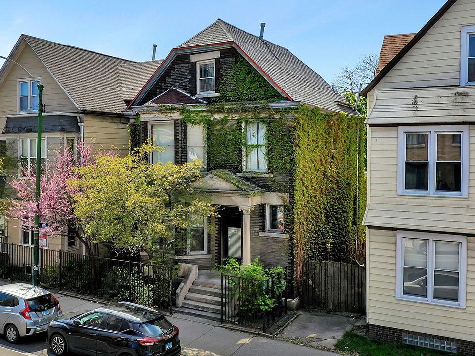 1st image of 3451 W Diversey Ave