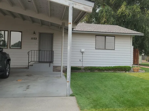1520 & 1522 SW Arcata Way, Ontario, OR 97914