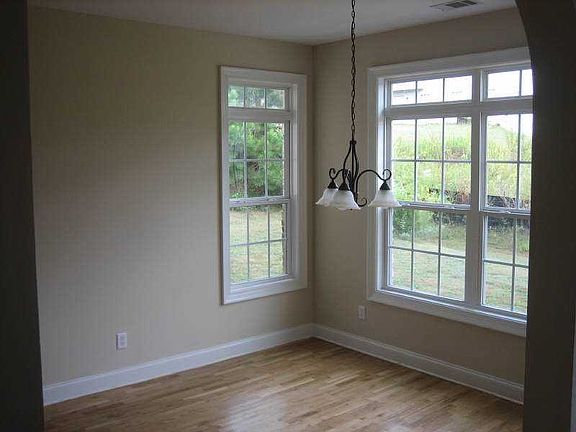 3rd image of 4775 Smokestone Dr