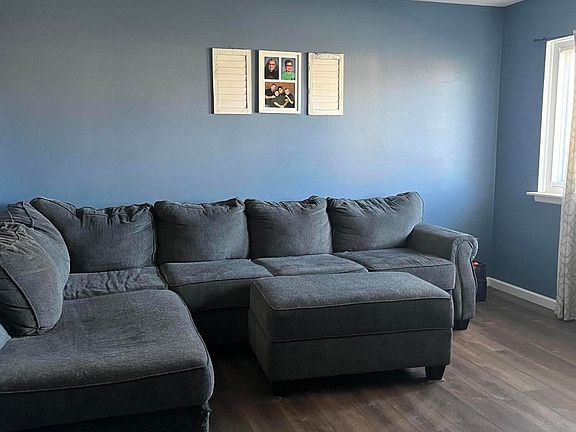 3rd image of 31608 Gloede Dr