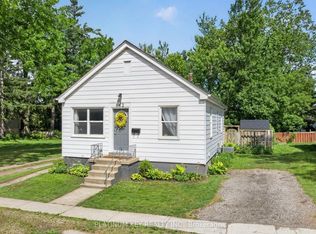 662 King St, Strathroy Caradoc, ON N0L1W0