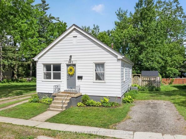 662 King St, Strathroy Caradoc, ON N0L 1W0
