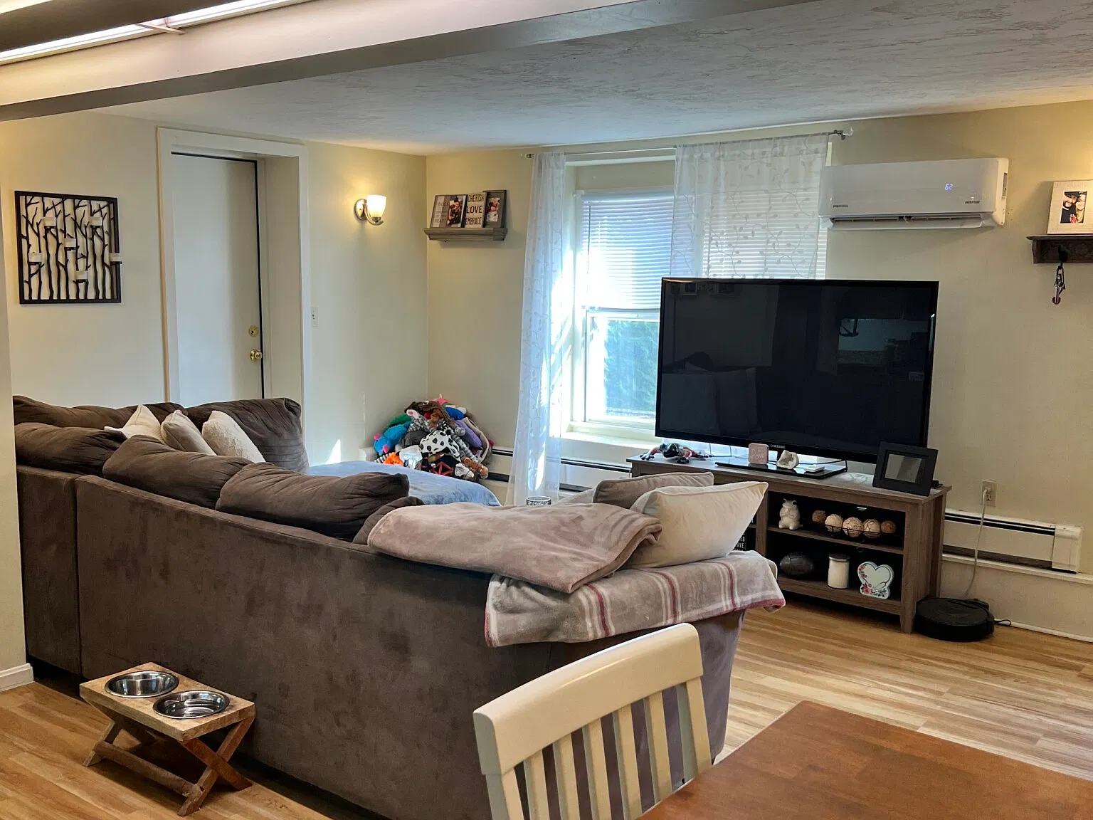 2 bed, 1.0 bath, $2,695 — Photo 1