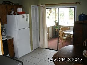 4th image of 6833 W Seacove Ave