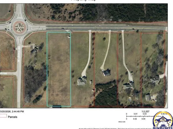 45 Southeast St, Berryton, KS 66409