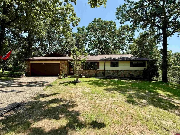 69 Excaliber Pl, Mountain Home, AR 72653