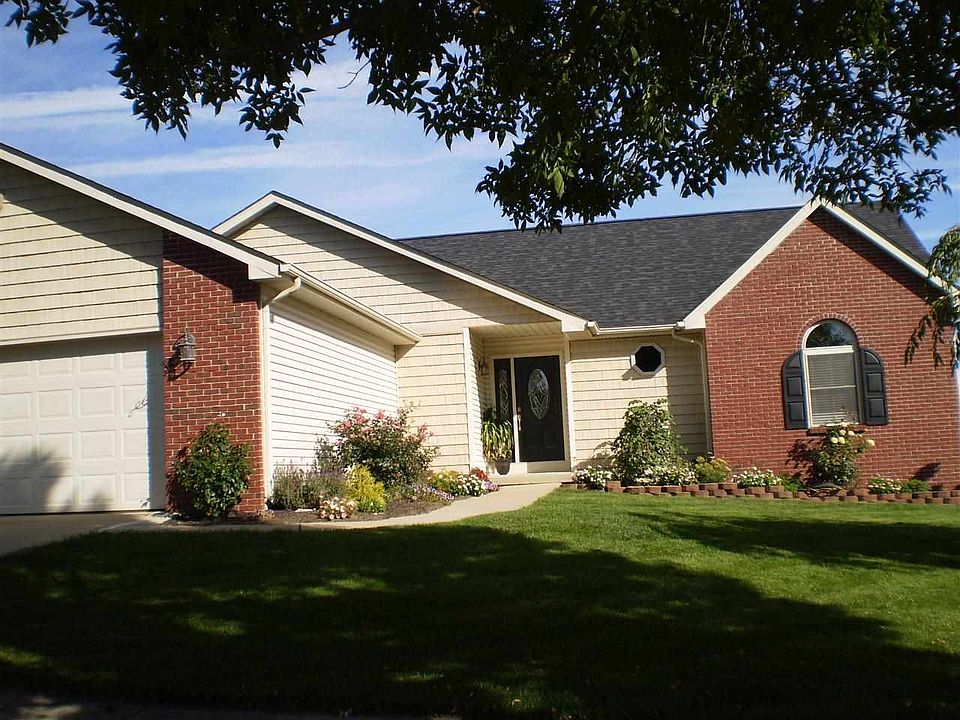 1st image of 1114 W Yellowwood Ct