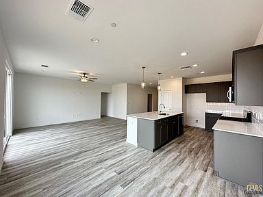 8009 Nigu River St, Bakersfield, CA 93311 | Zillow