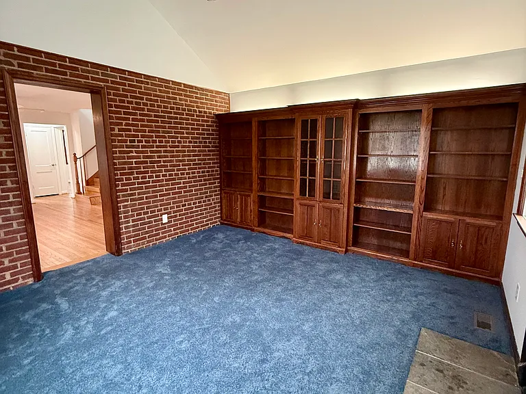2909 Collins Ave — Photo 16