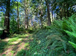 19313 Harris St NE, Suquamish, WA 98392