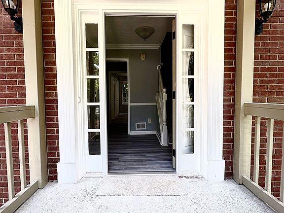 2nd image of 5362 Milieo Pl SW