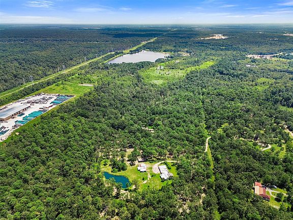 3rd image of 12210 Aqueduct Rd